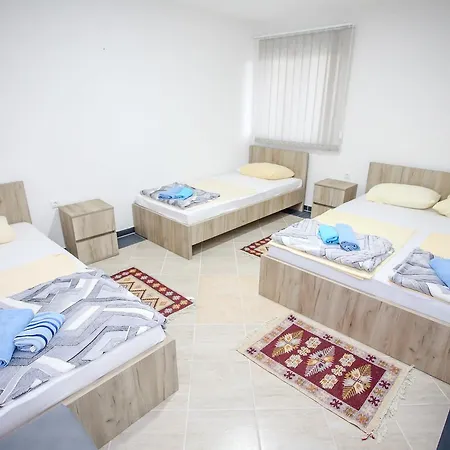 River 2 Apartment Bihac
